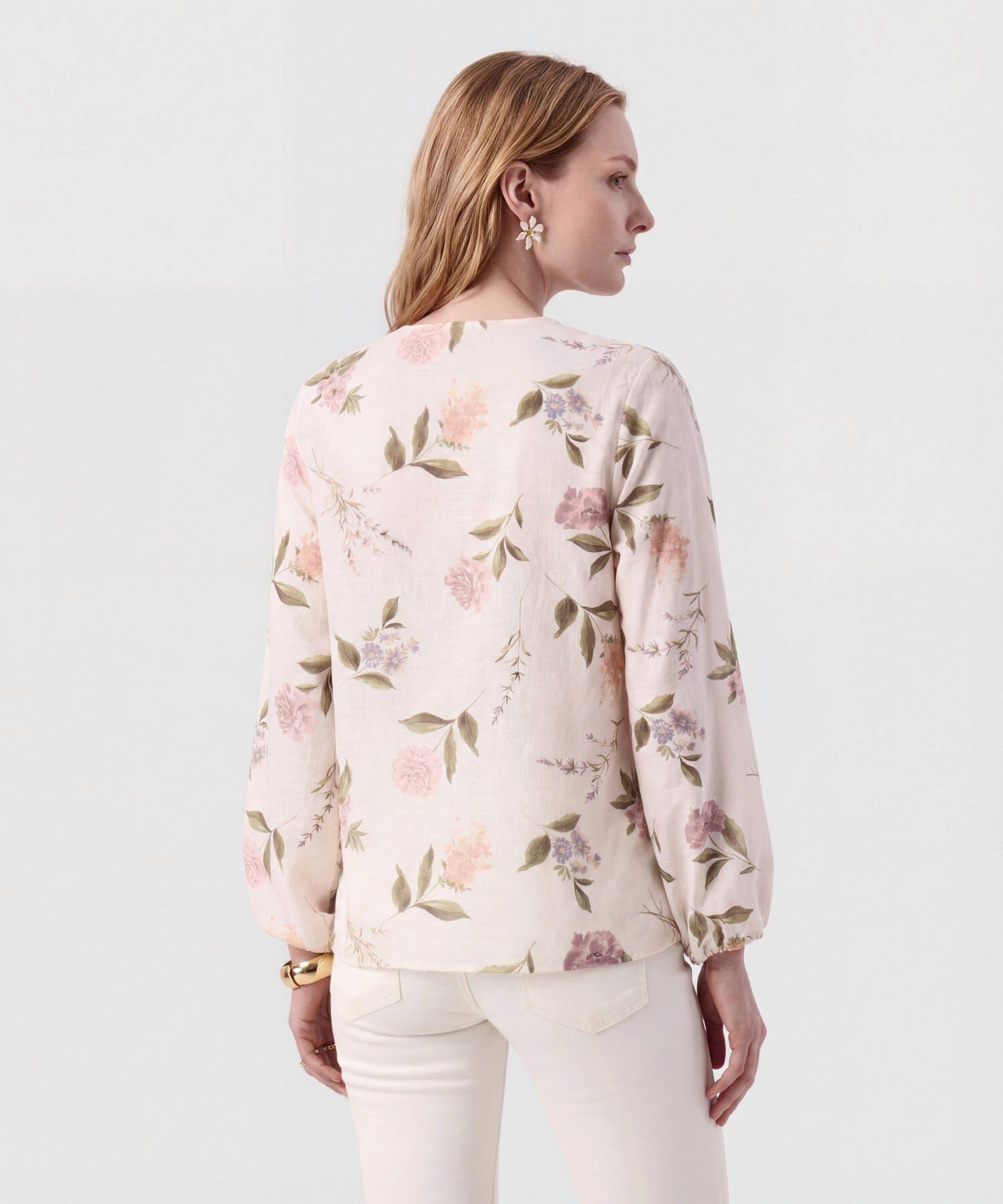 Blusa Cuello Redondo Con Pu&ntilde;os El&aacute;sticos