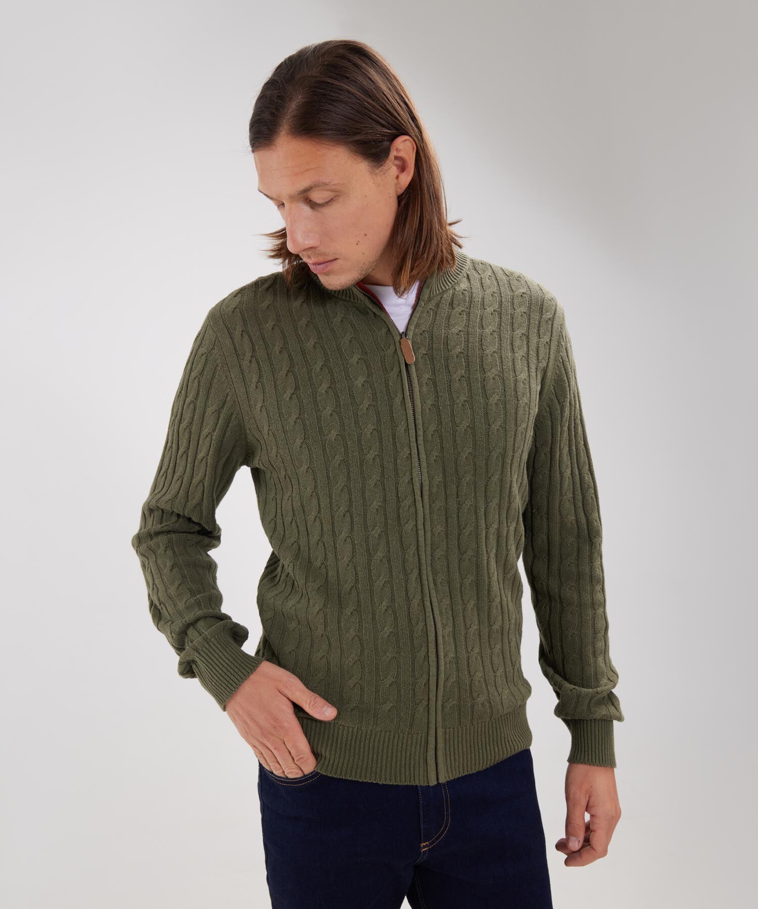 Saco Cuello Alto Con Cremallera