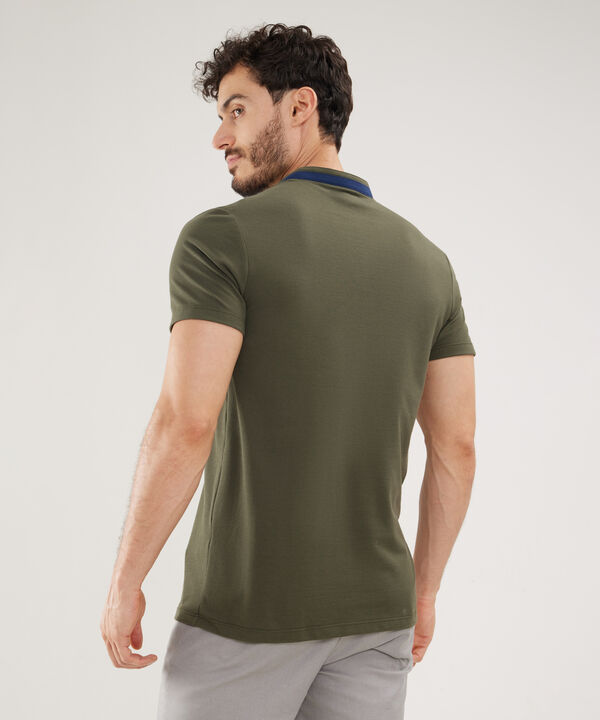 Polo Unicolor, Cuello Mao