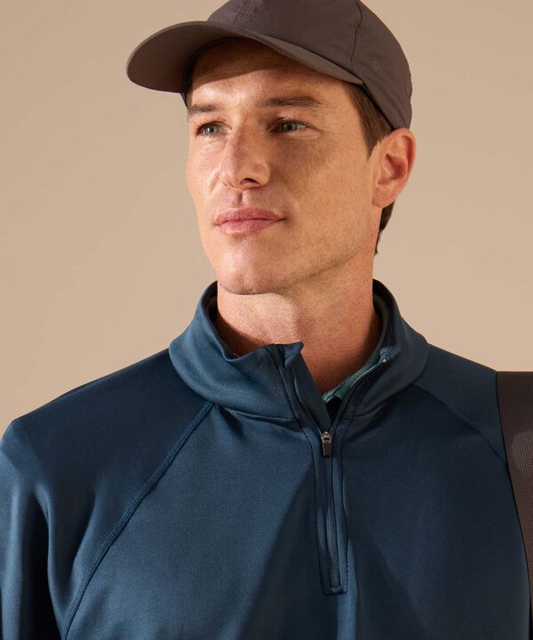 Buzo Unicolor Cuello Alto 