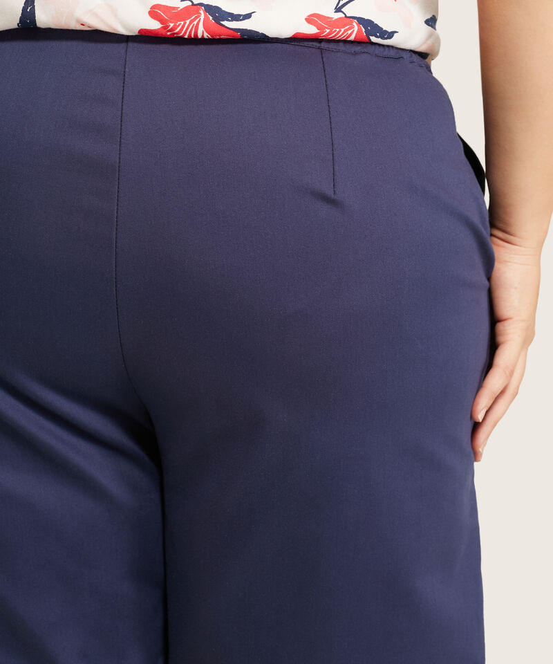 Bermuda Unicolor Con Bolsillos Mujer Curvy