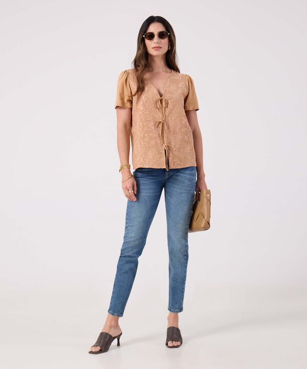 Jeans Slim Tono Azul Medio  image number null
