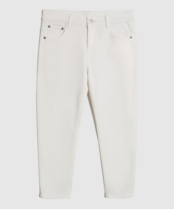 Jean Tapered de Cinco Bolsillos Para Mujer Curvy image number null