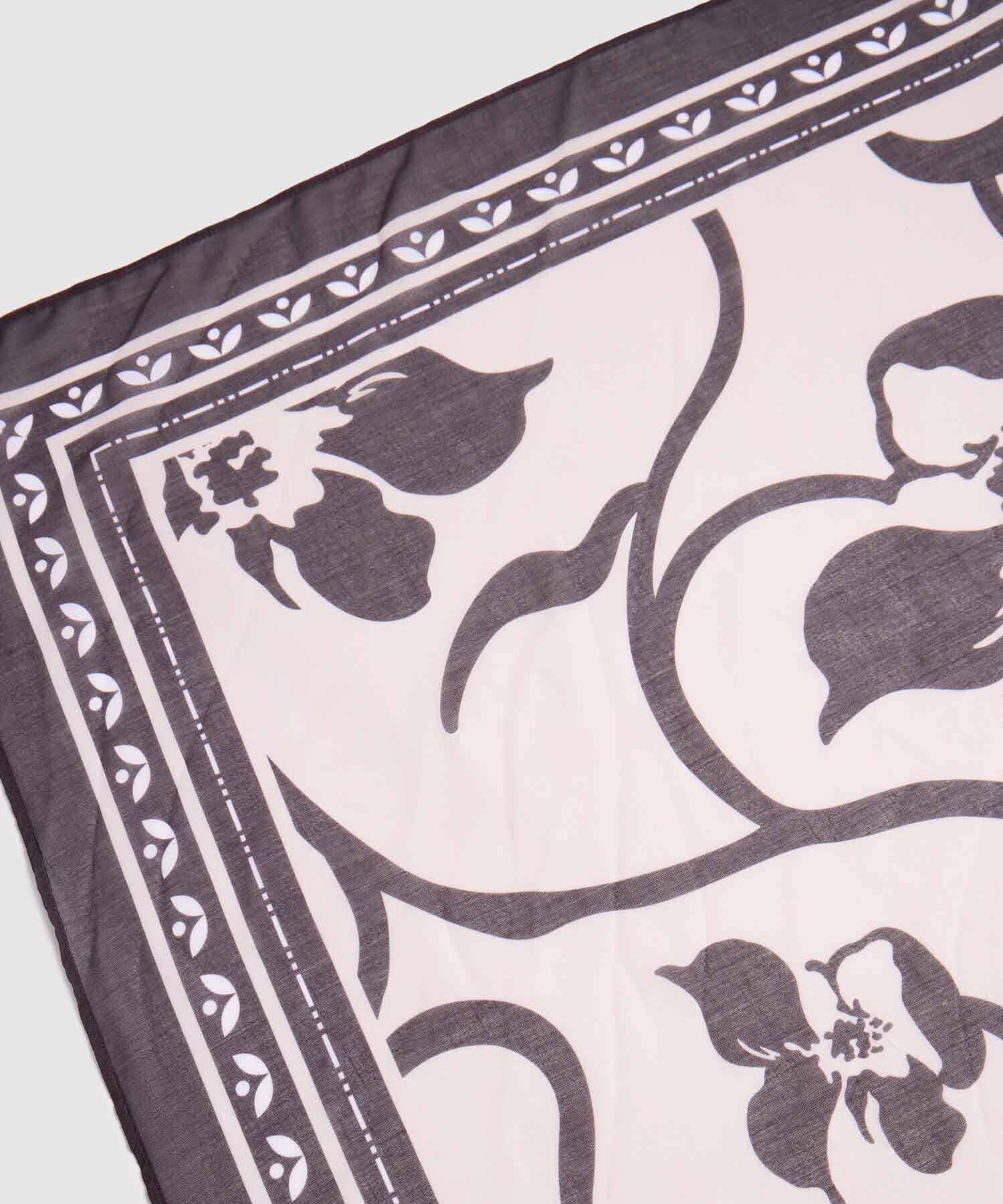 Pa&ntilde;oleta Estampada para Mujer