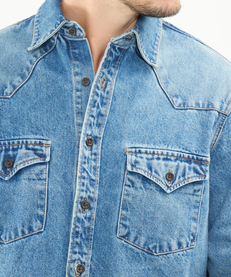 Sobrecamisa en Denim