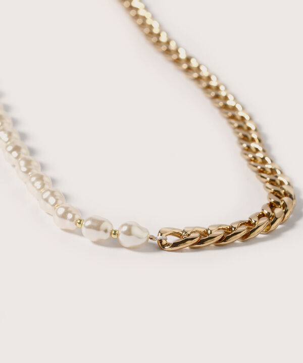 Collar