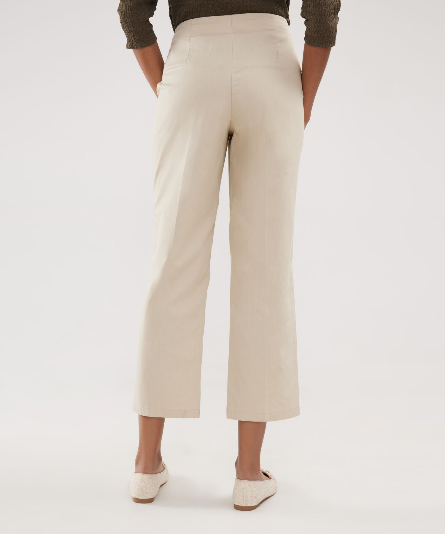 Pantalon Tipo Carrot Unicolor