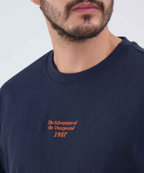 Camiseta con Bordado image number null