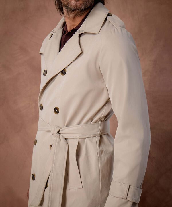 Chaqueta Trench Unicolor Con Cinturon  image number null