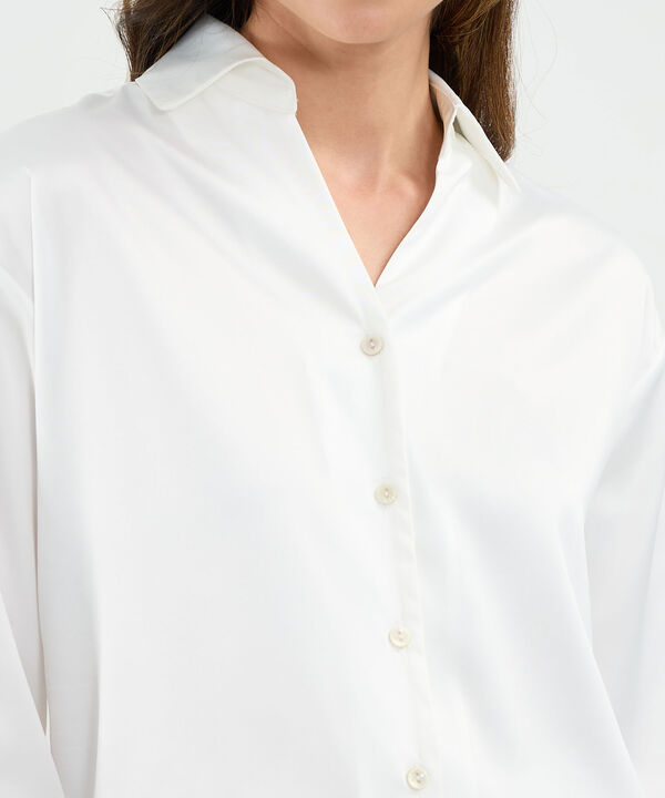 Camisa Satinada Manga Larga image number null