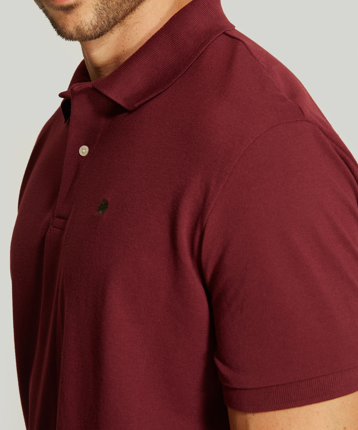 Polo Tejido Unicolor Cuello Y Puños Tejidos, Con Bolsillo Y Con Hiladillo