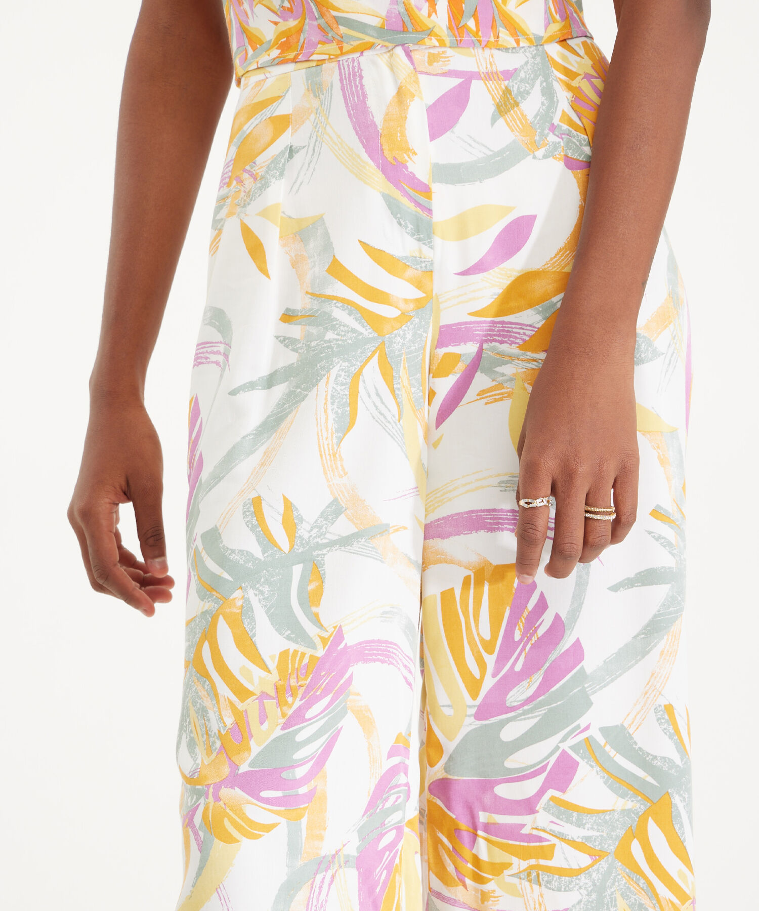 Pantalon Fluido Tipo Culotte Estampado
