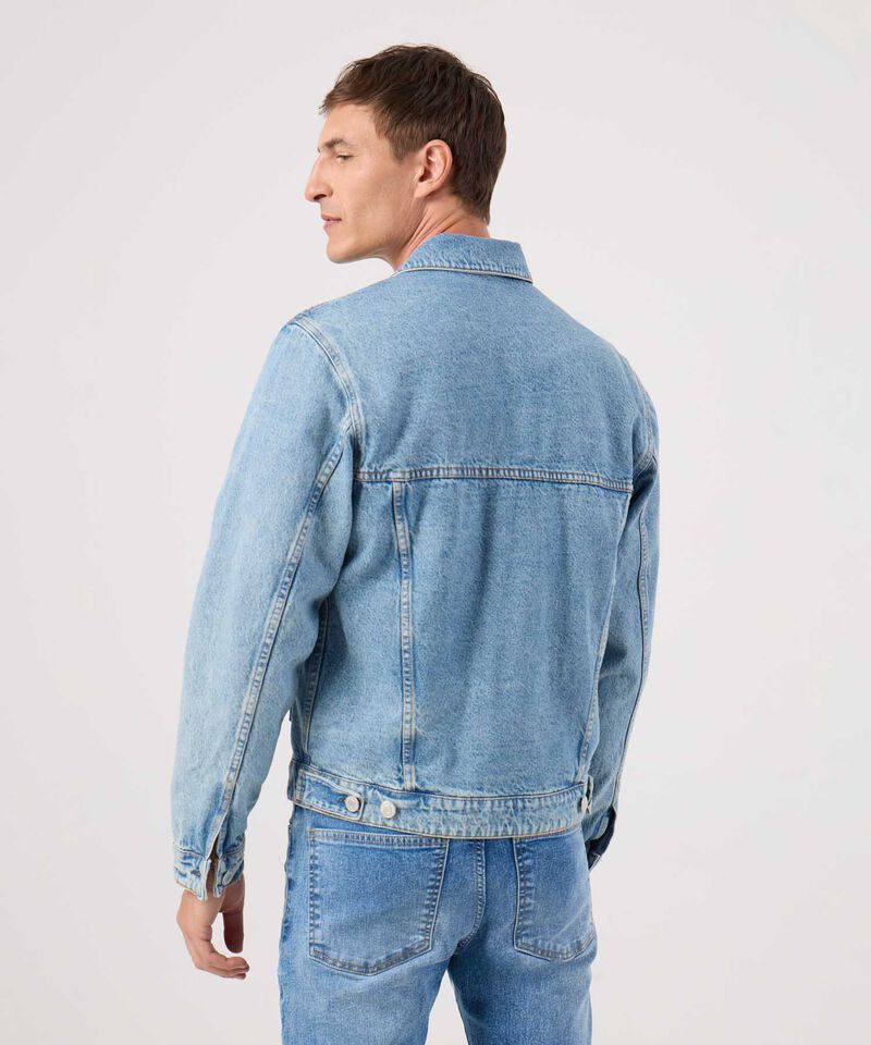Chaqueta Con Bolsillos Tono Azul Claro
