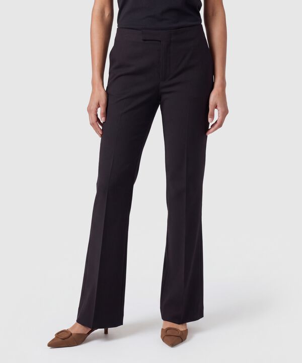 Pantal&oacute;n Bota Semiacampanada Para Mujer image number null