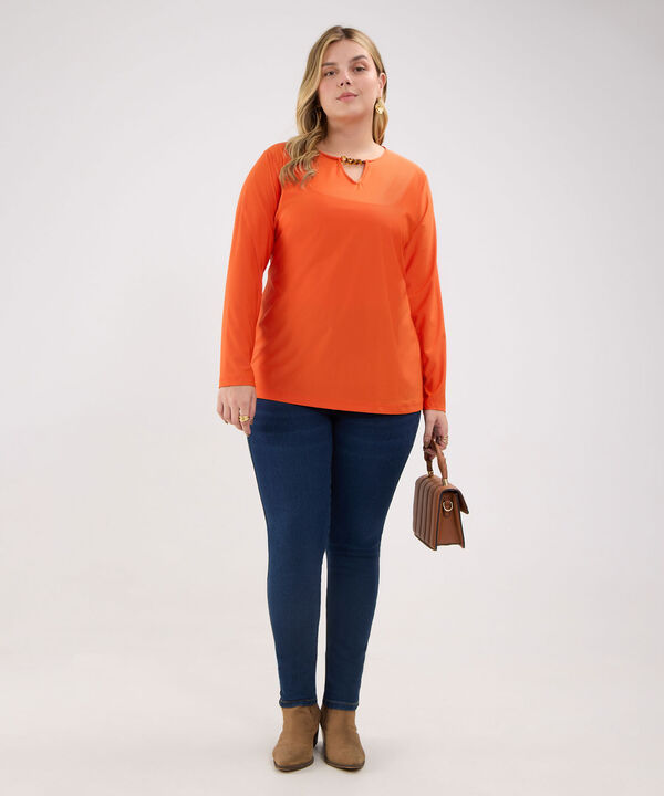 Camiseta Escote en V image number null