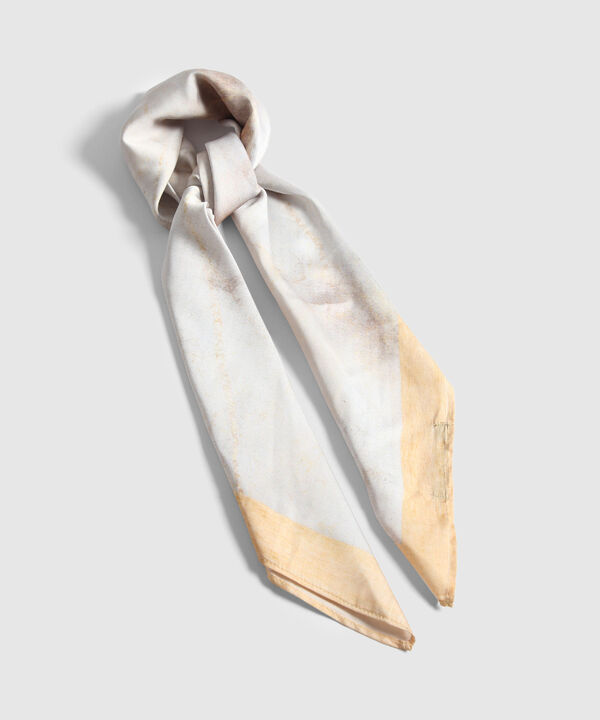 Pa&ntilde;oleta Estampado Marmoleado