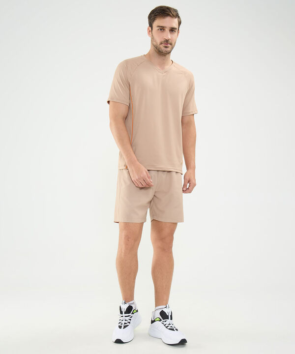 Camiseta Deportiva Cuello en V image number null