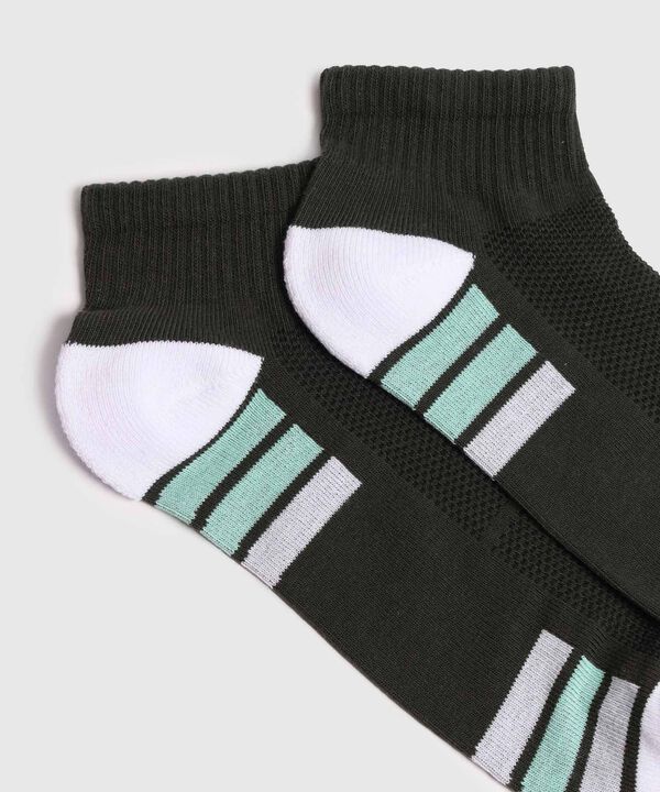 Medias Deportivas en Bloques