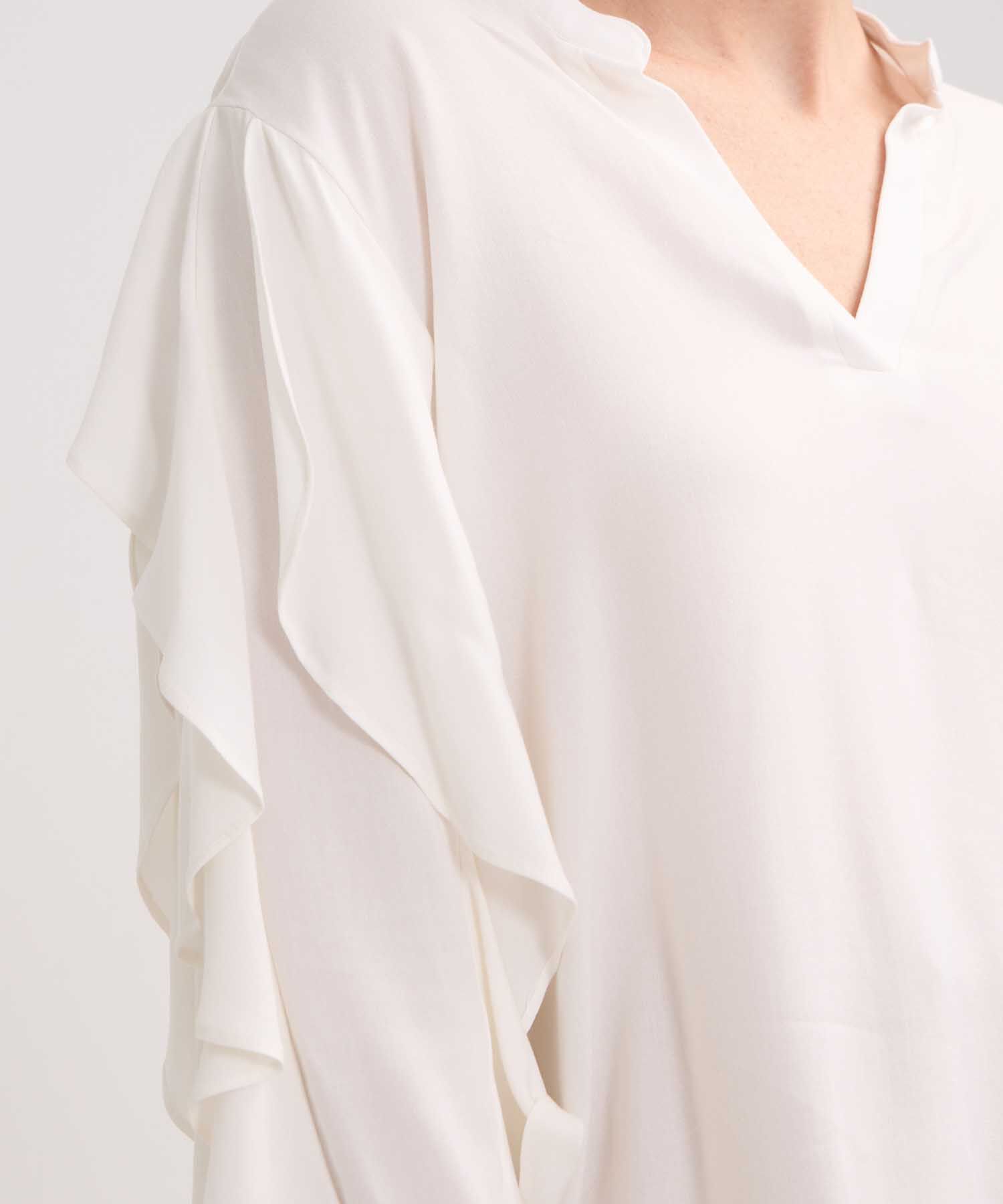 Blusa Unicolor Cuello Tipo Neru, Manga 3/4 Con Boleros