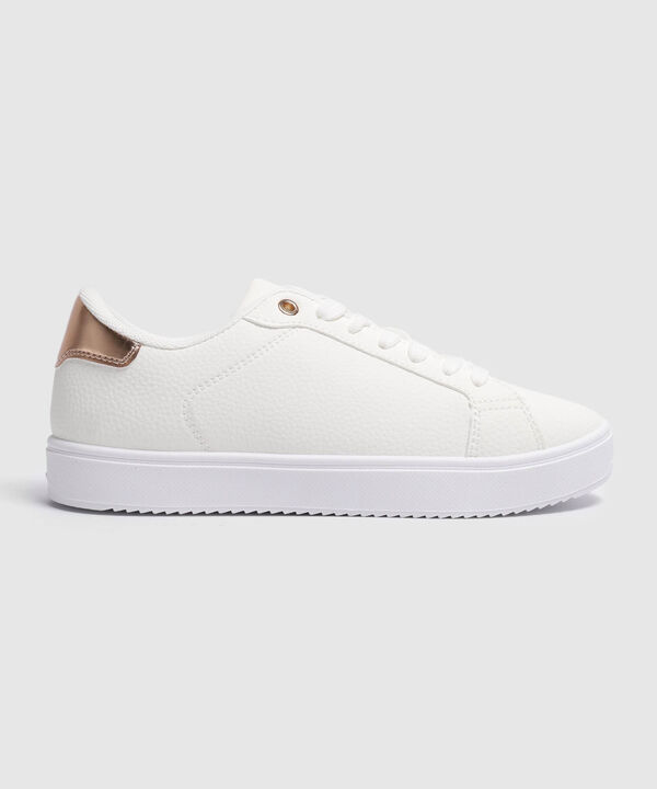 Tenis Urbanos Con Detalle Posterior image number null