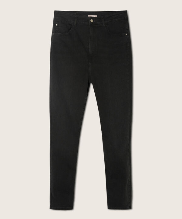 Jean Skinny Tono Negro
