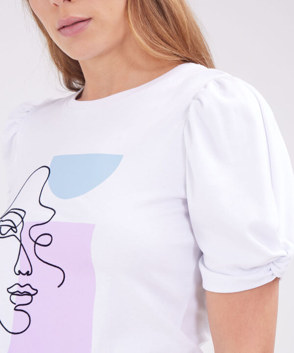Camiseta Escote Redondo Con Detalle image number null
