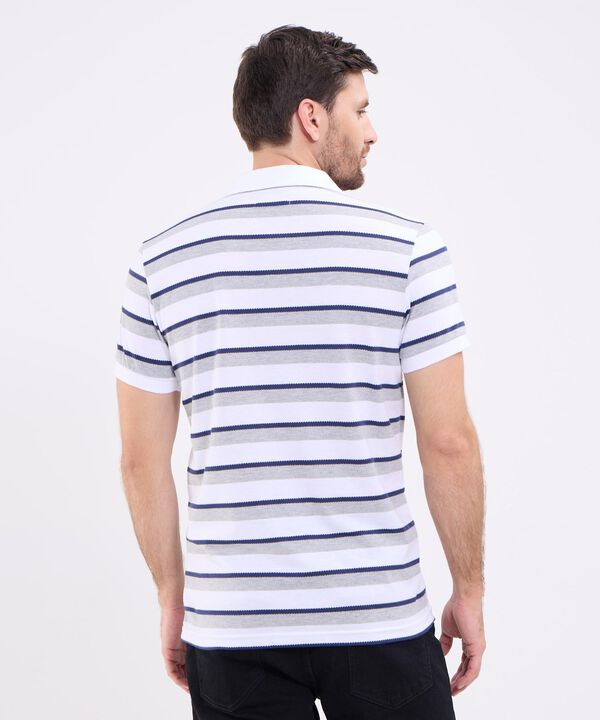 Polo Cuello Tejido Con Bolsillo Preteñida