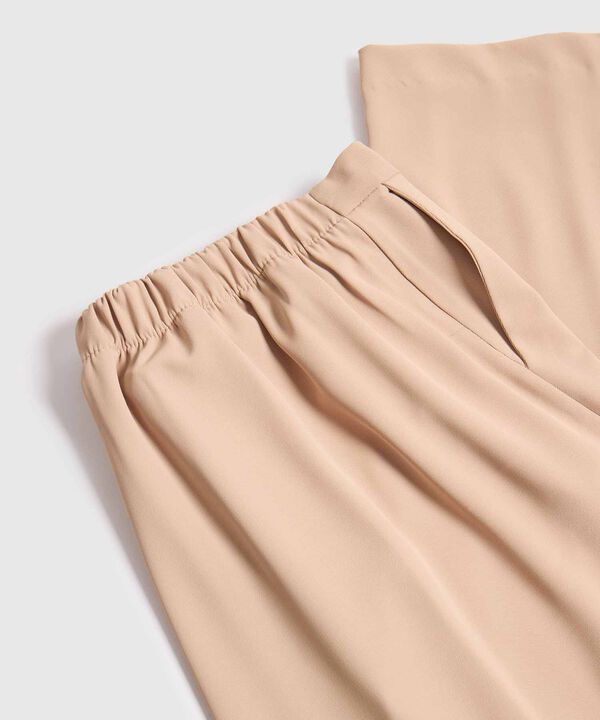 Pantal&oacute;n Recto con Quiebre Marcado Para Mujer Curvy