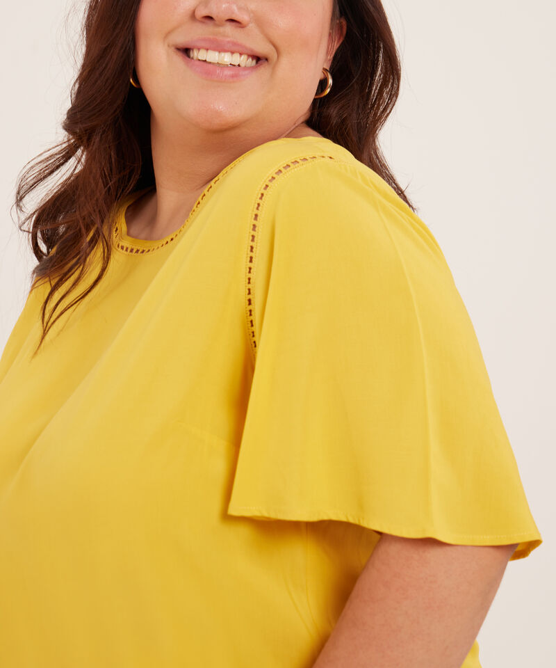 Blusa Manga Corta Con Escalerilla