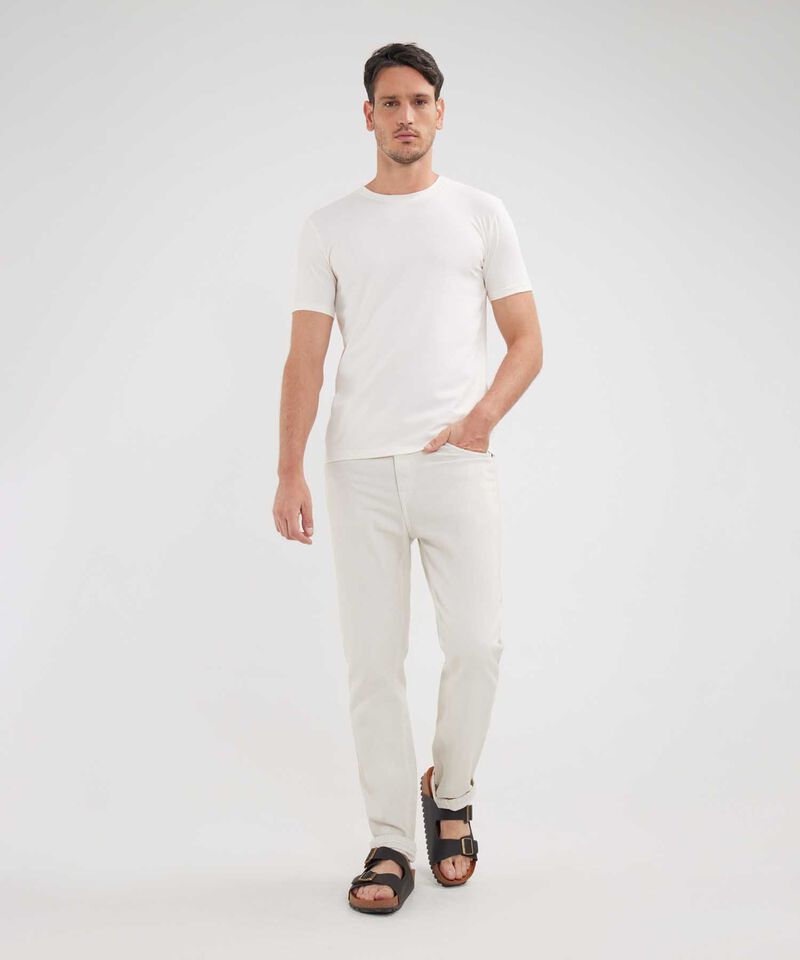 Camiseta Slim Cuello Redodno Manga Corta