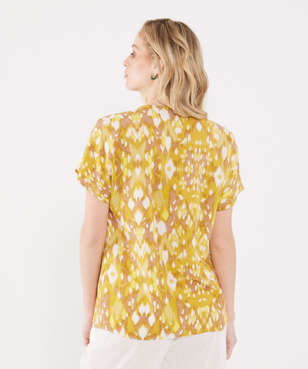 Blusa Estampada con Escote en v image number null
