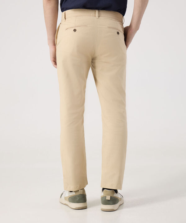 Pantalón Chino Bolsillos Diagonales image number null