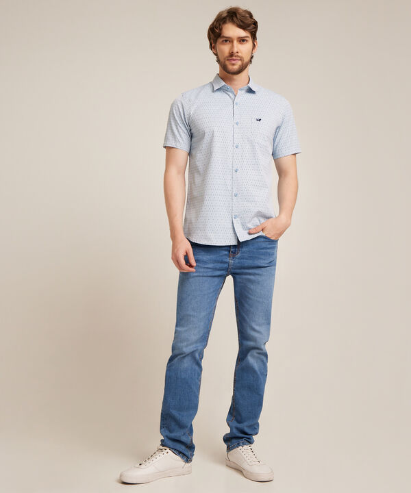 Camisa Estampada Texturizada, Manga Corta Con Bolsillo Y Silueta Slim Fit, Sunset Dust Línea Moda