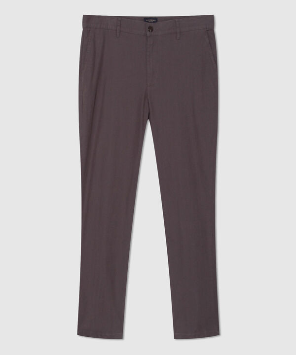 Pantalón Tipo Chino con Bolsillos