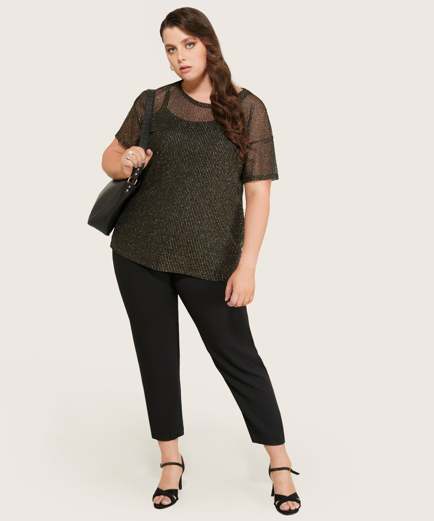 Blusa Brillante de Manga Corta