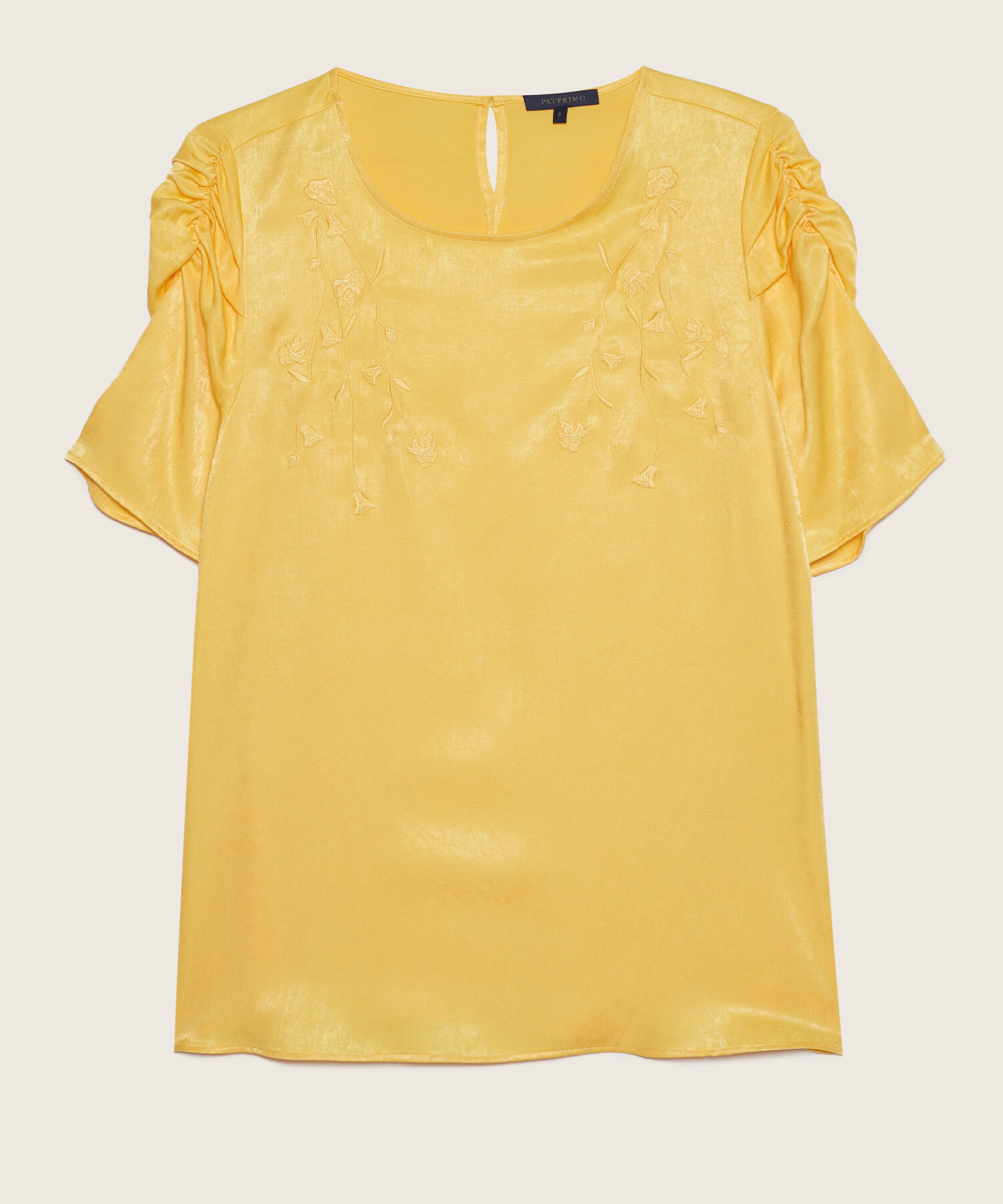 Blusa Manga Corta Al Codo Con Bordado Al Tono En Frente