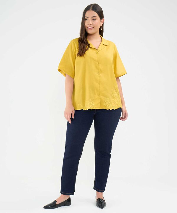 Camisa Resort con Bordado image number null