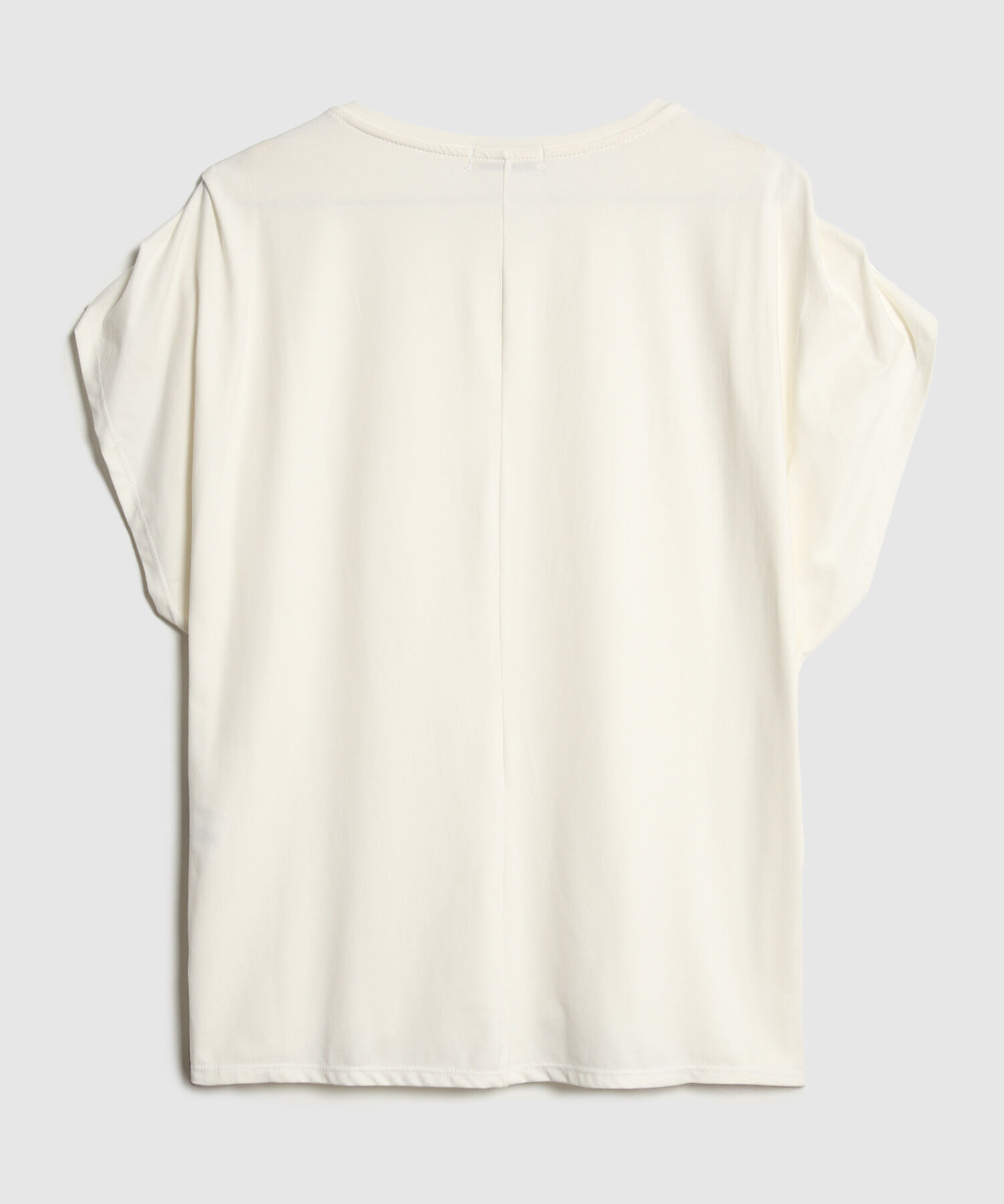 Camiseta Manga Corta Con Detalle