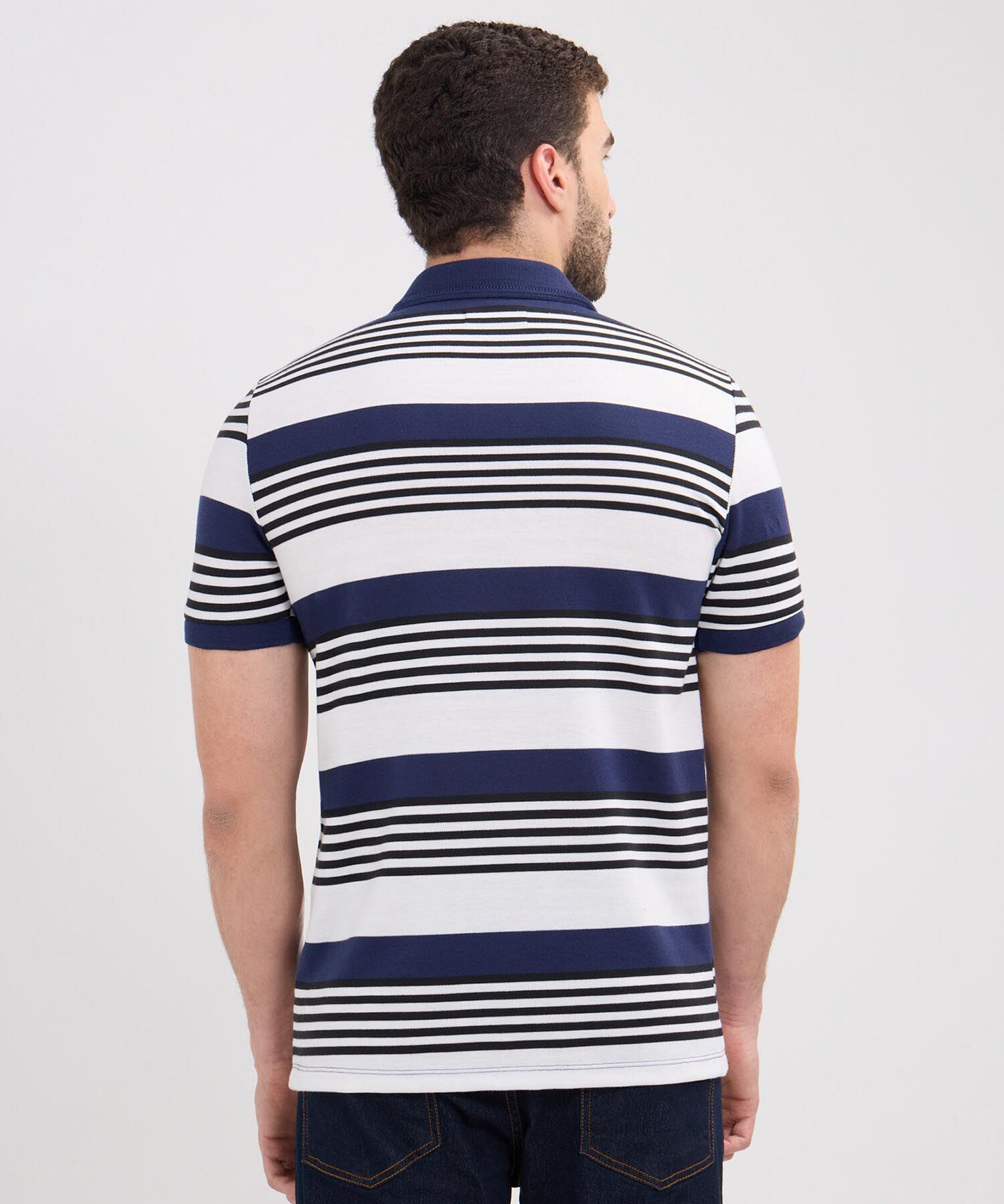 Polo Preteñida Cuello Y Puños Tejidos Con Bolsillo