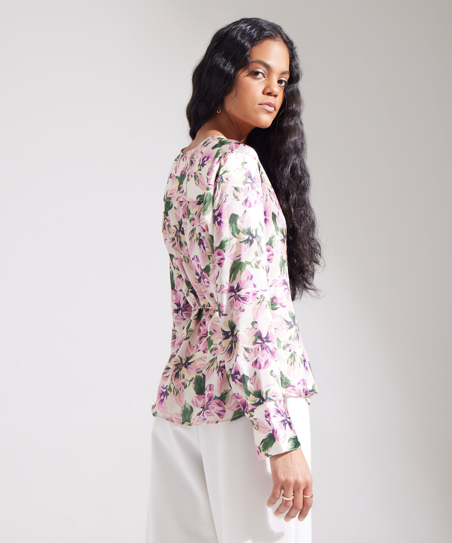 Blusa Cruzada Manga Larga Estampada