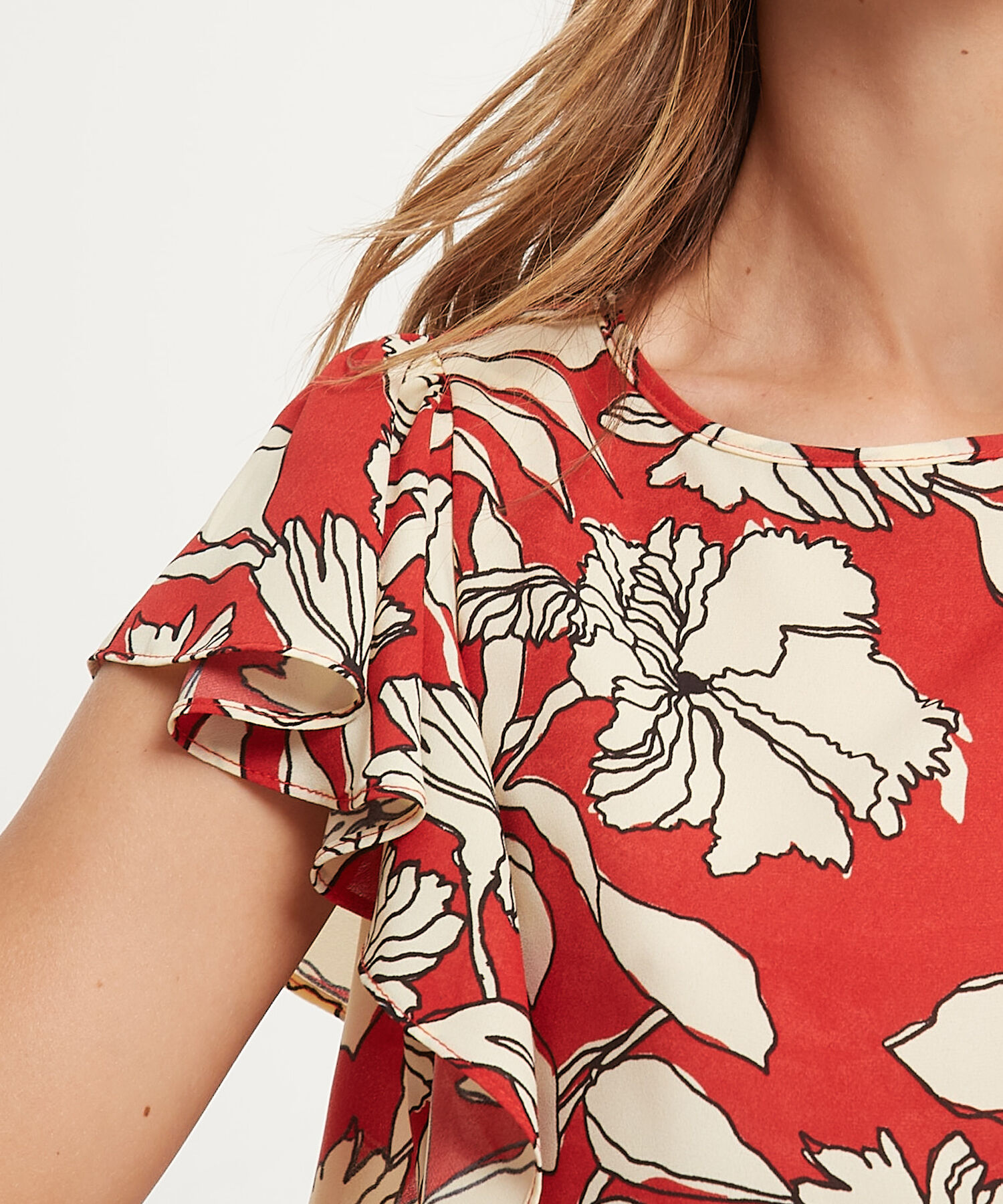 Modelos de blusas floreadas para damas deals