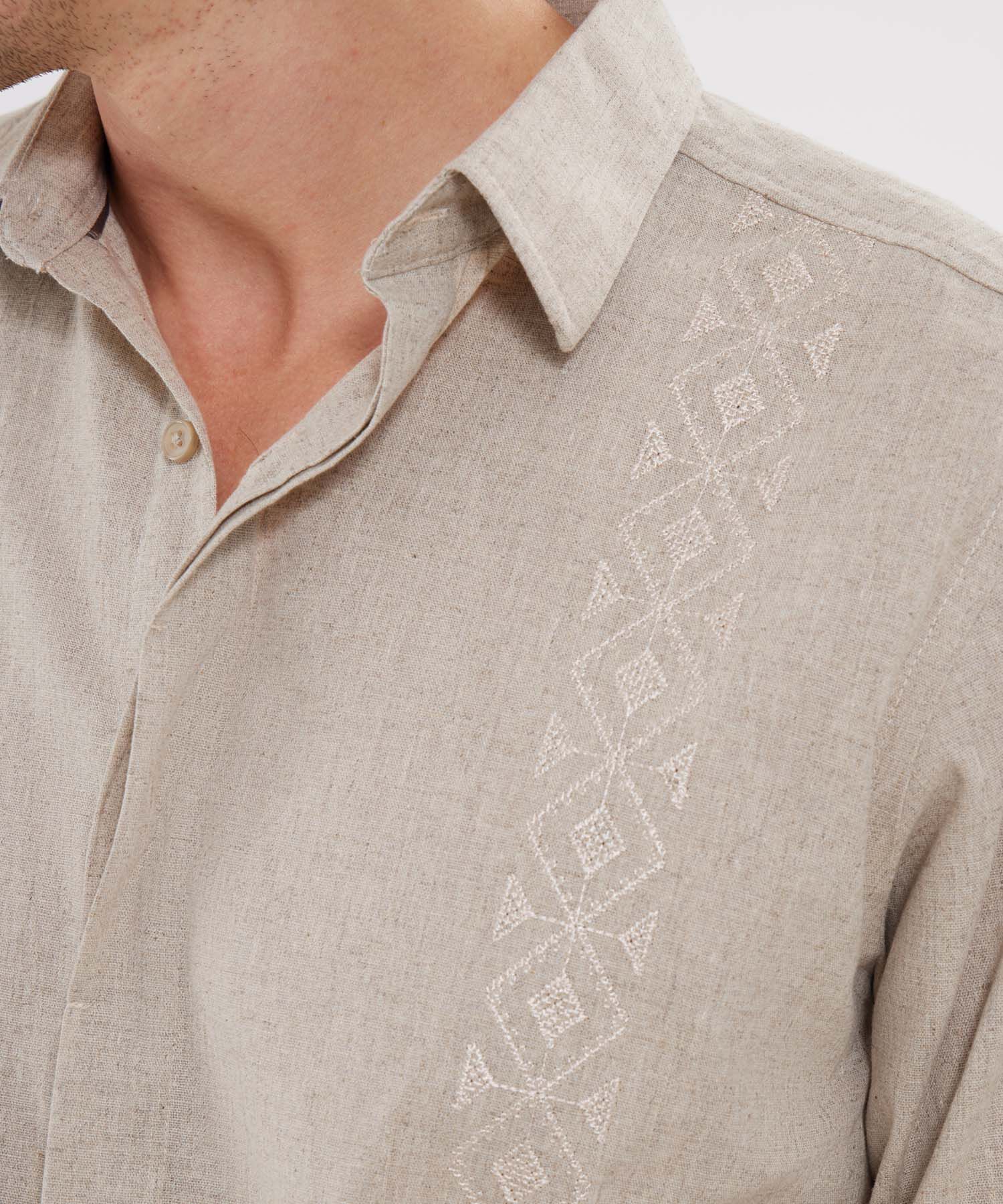 Camisa Guayabera Manga Larga Sin Bolsillo