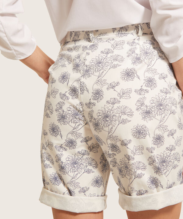 Bermuda Larga Estampada