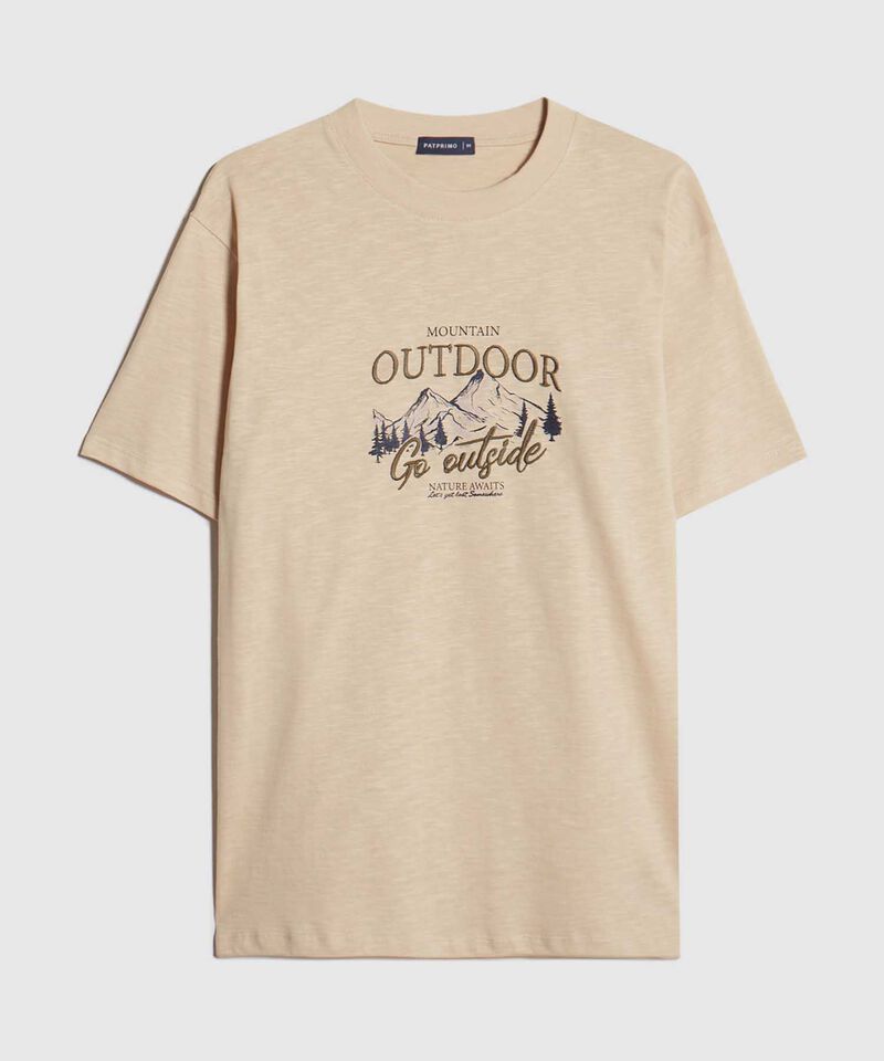 Camiseta con Bordado
