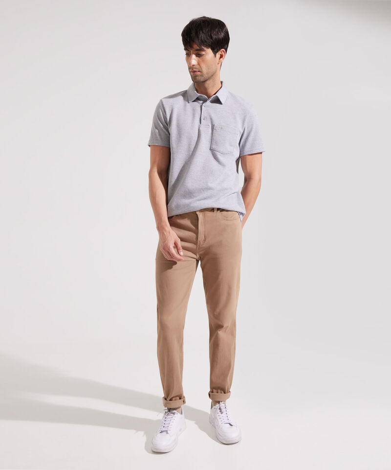 Polo Unicolor Textura, Cuello Duro Con Bolsillo, Silueta Slim Fit, Kairós