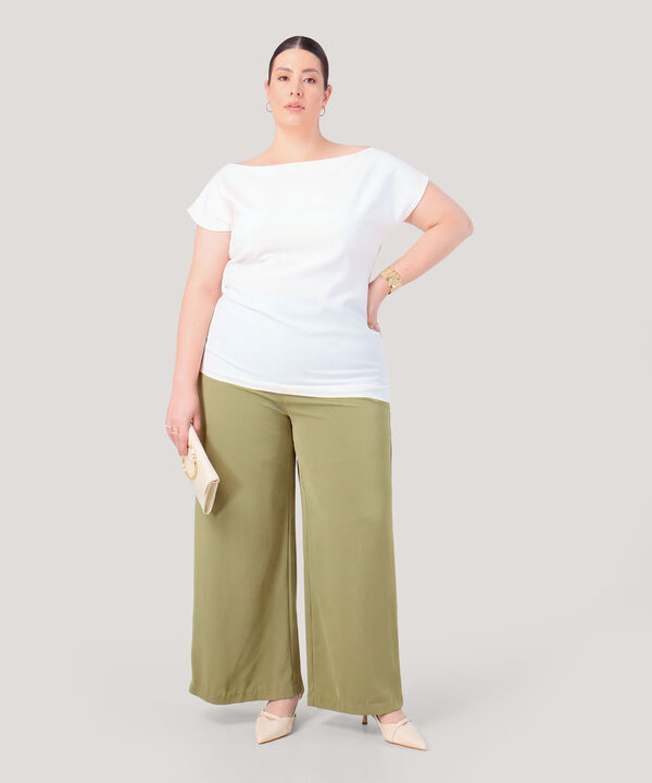 Blusa Unicolor Con Detalle Para Mujer Curvy