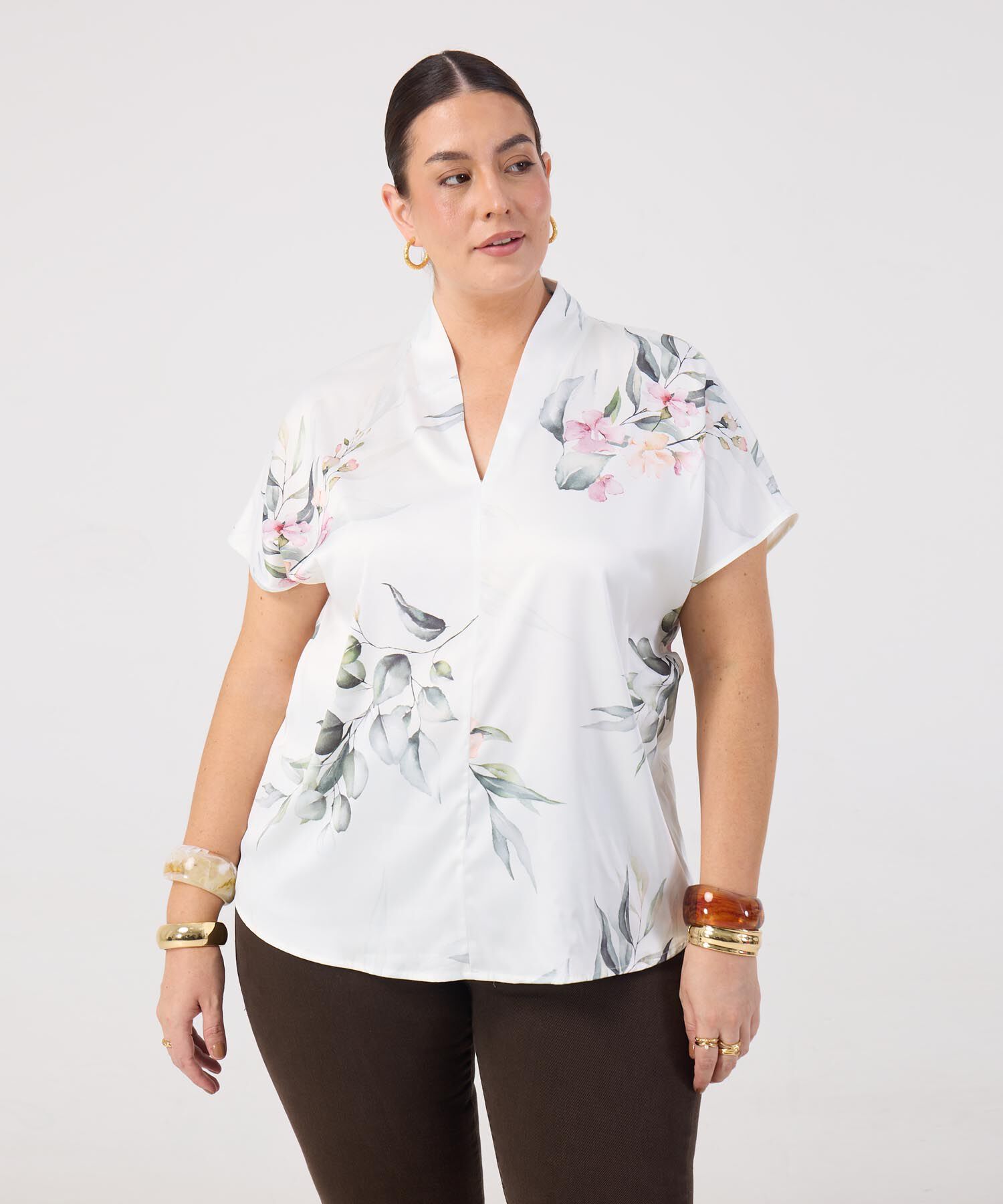 Blusa De Cuello Mao Con Escote En V Mujer Curvy