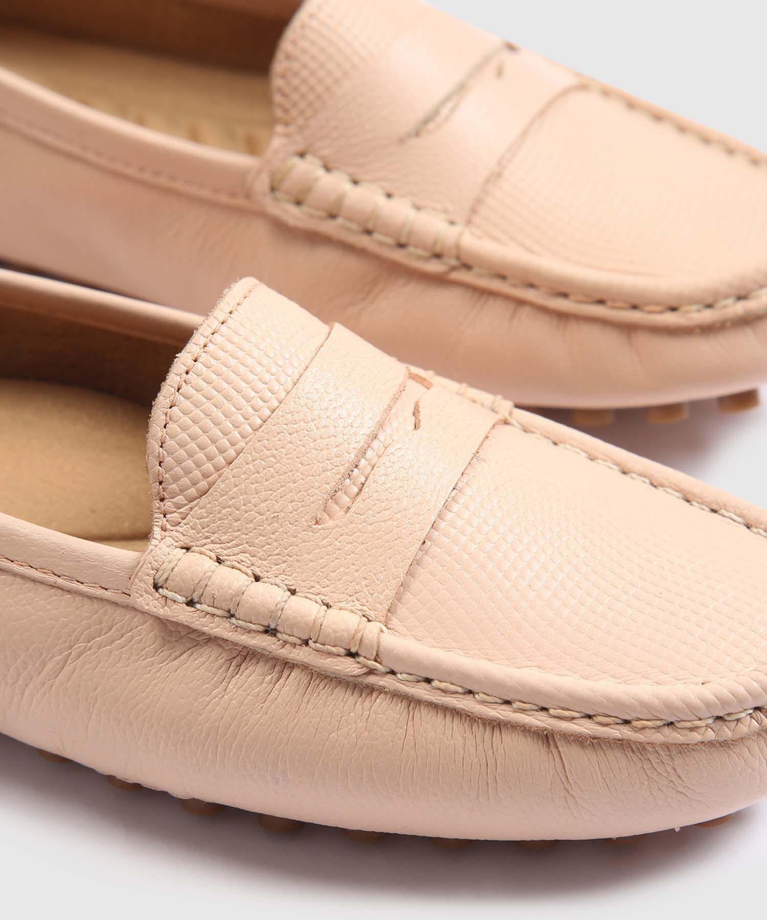 Mocasines en Cuero