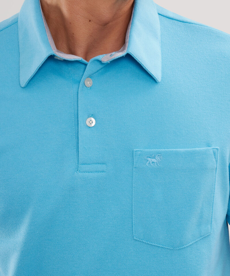 Polo Cuello Duro Con Bolsillo