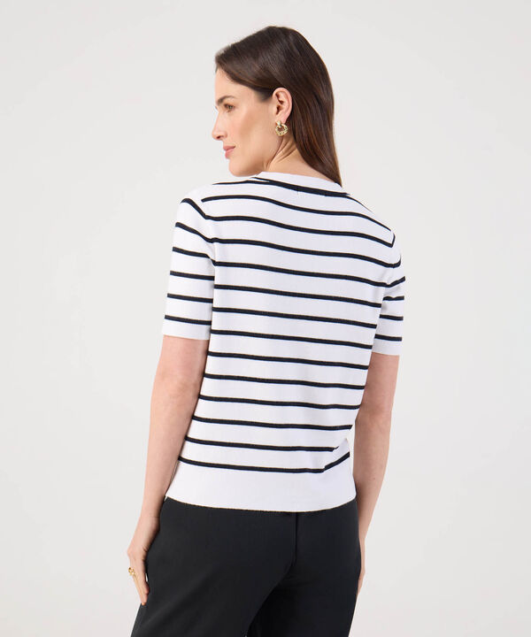 Camiseta A Rayas Con Botones 